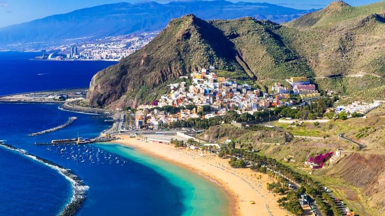 SANTA CRUZ DE TENERIFE (Tenerife)