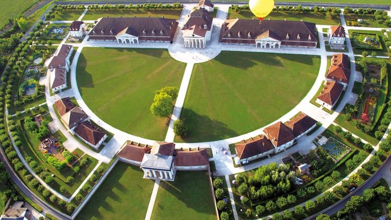 Remarkable Sites and Fine Wines on a Cruise through Burgundy and the Doubs Valley (port-to-port cruise)