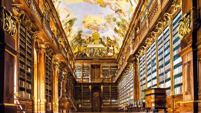 Magical Christmas in Prague (port-to-port cruise)