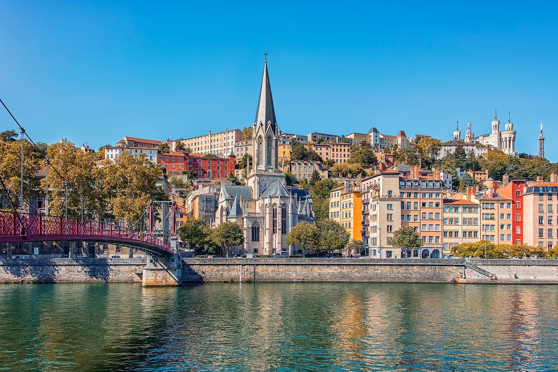 Cruise and Hikes: The Rhône and the Saône Reveal the Richness of Their Terroirs (port-to-port cruise)