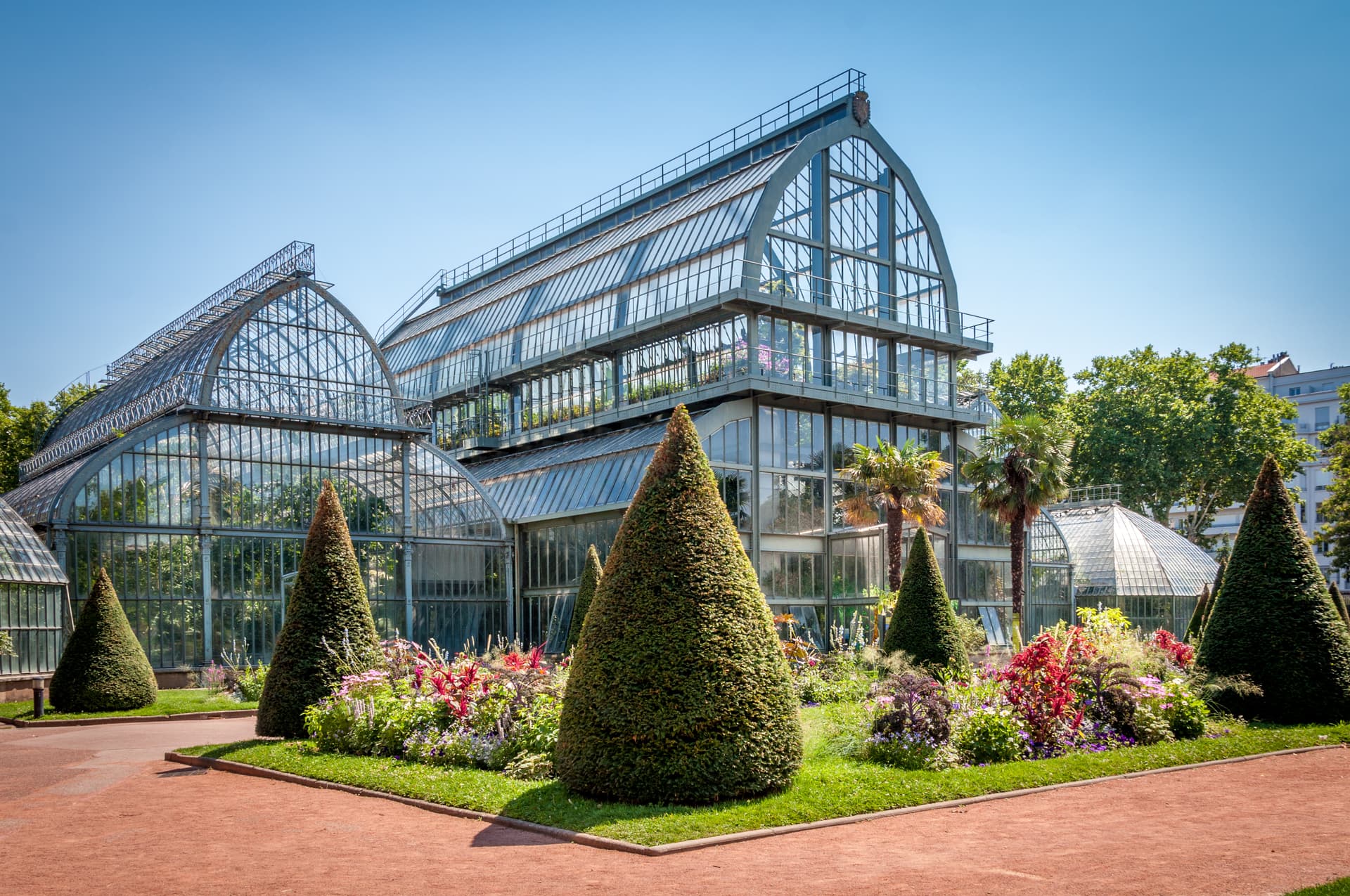 The Symphony of Gardens ¿ Cruise in the Rhône Valley (port-to-port cruise)