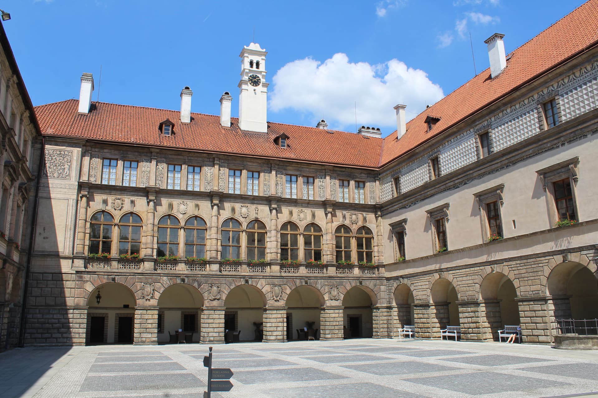 Imperial Prague and its exceptional palaces: a cruise into the private lives of great aristocratic families (Port to Port)