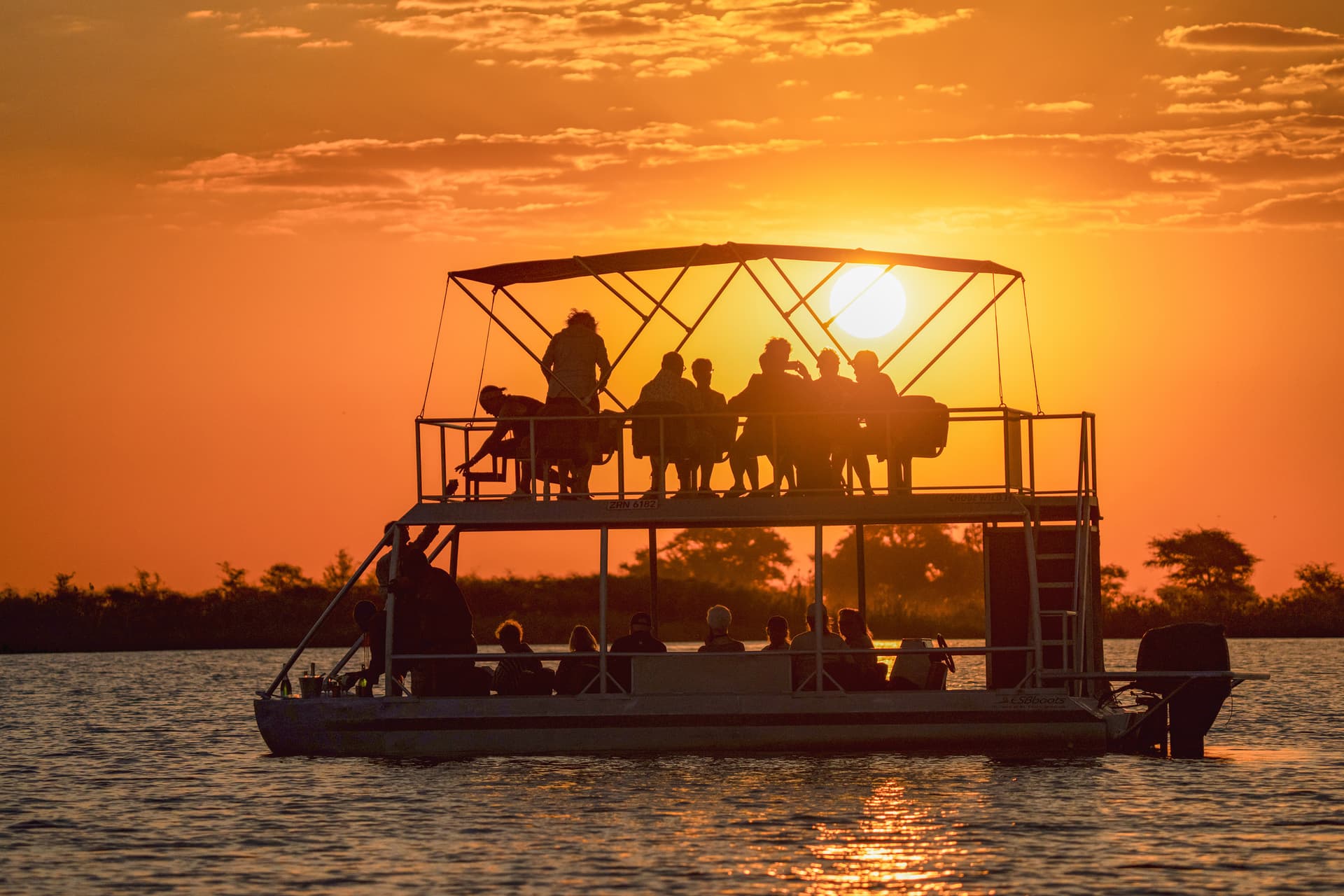 Safari Cruise along the Zambezi River - South Africa, Botswana, Namibia, Zimbabwe (port-to-port cruise)