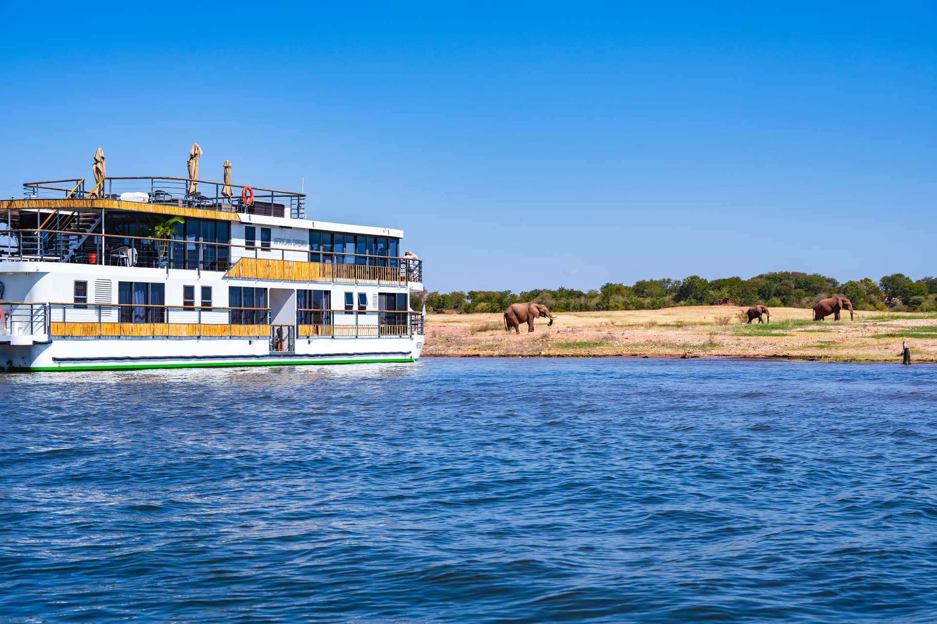 Safari Cruise along the Zambezi River - South Africa, Botswana, Namibia, Zimbabwe (port-to-port cruise)
